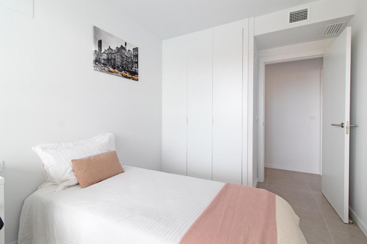 Global Properties, Apartamento Con Terraza Y Vistas A La Piscina En Gran Canet Canet d'En Berenguer Eksteriør billede