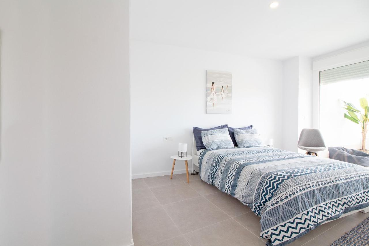 Global Properties, Apartamento Con Terraza Y Vistas A La Piscina En Gran Canet Canet d'En Berenguer Eksteriør billede