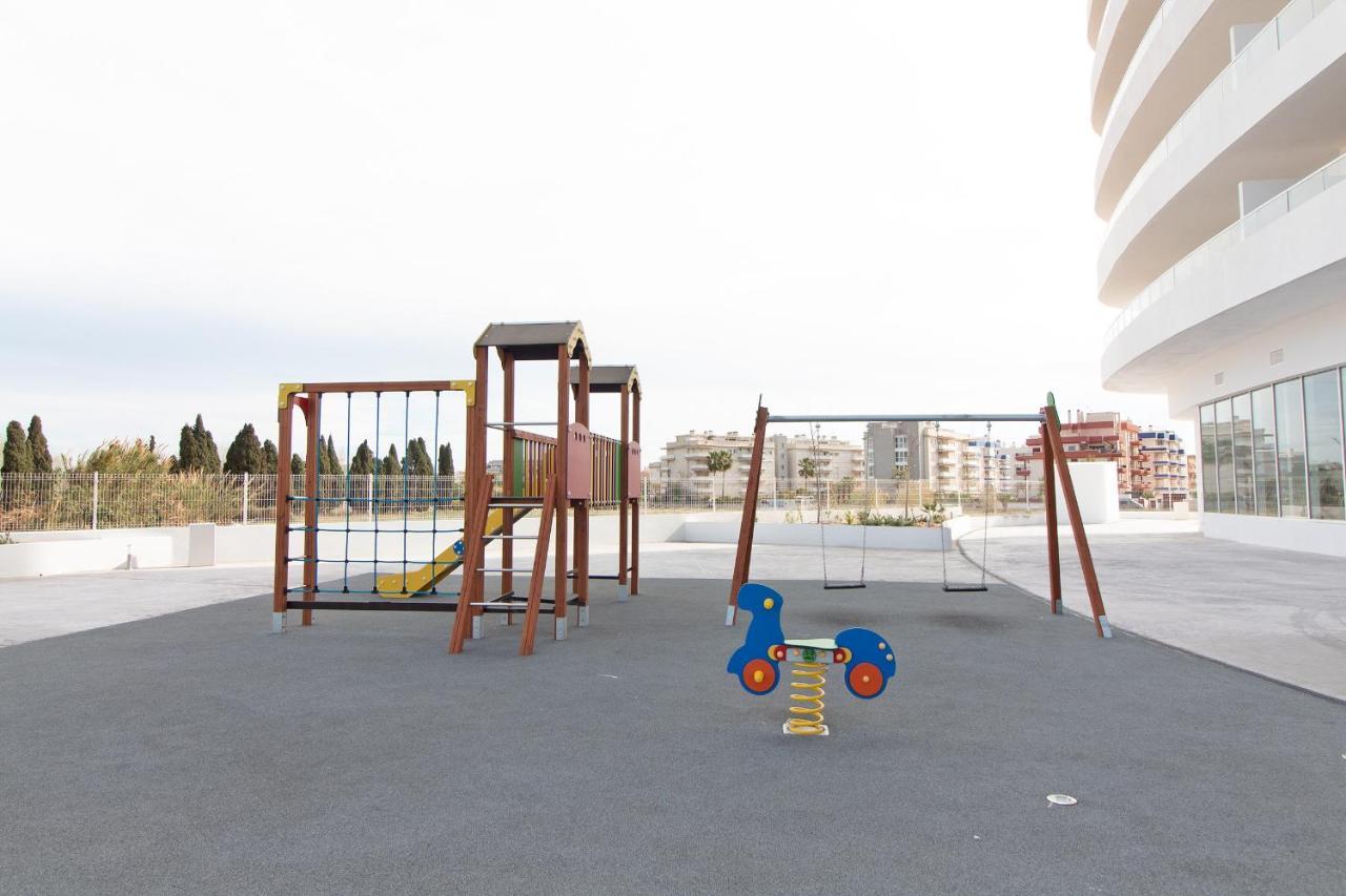 Global Properties, Apartamento Con Terraza Y Vistas A La Piscina En Gran Canet Canet d'En Berenguer Eksteriør billede