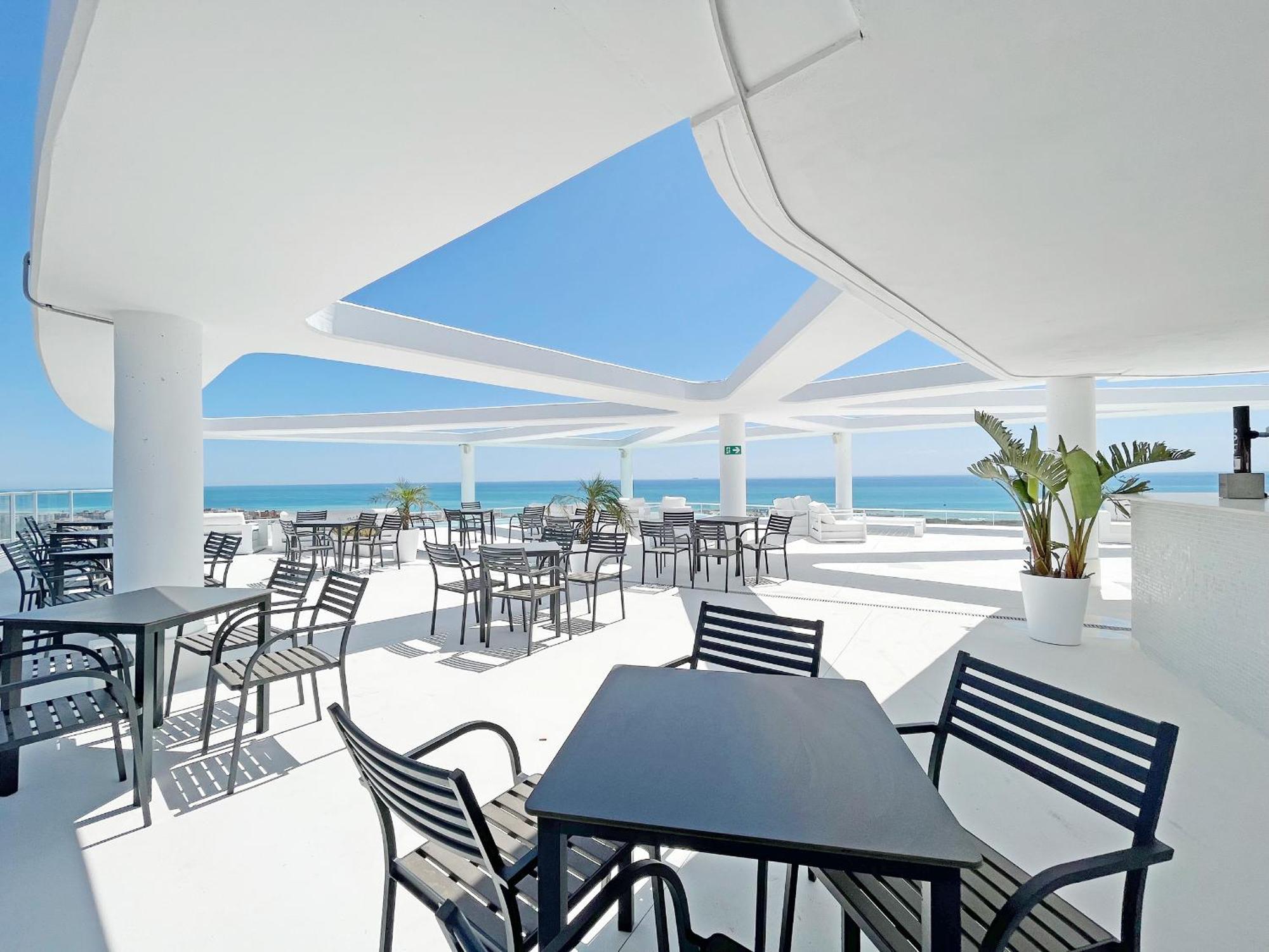 Global Properties, Apartamento Con Terraza Y Vistas A La Piscina En Gran Canet Canet d'En Berenguer Eksteriør billede